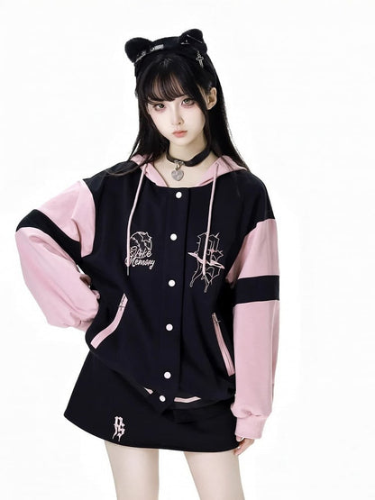 Schwarze und rosa Baseballjacke mit Kapuze, kurze/lange Version
