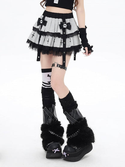 スケルトンクリップ、ホワイトストライプ、レーストリム、パンクなリボン、裏地付きティアードスカート