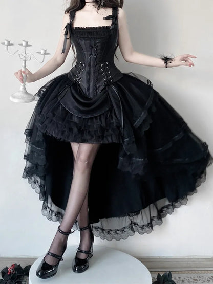 ブラックのレースアップディテールのボーン入りコルセットトップ + ハイローレイヤードロリータスカート