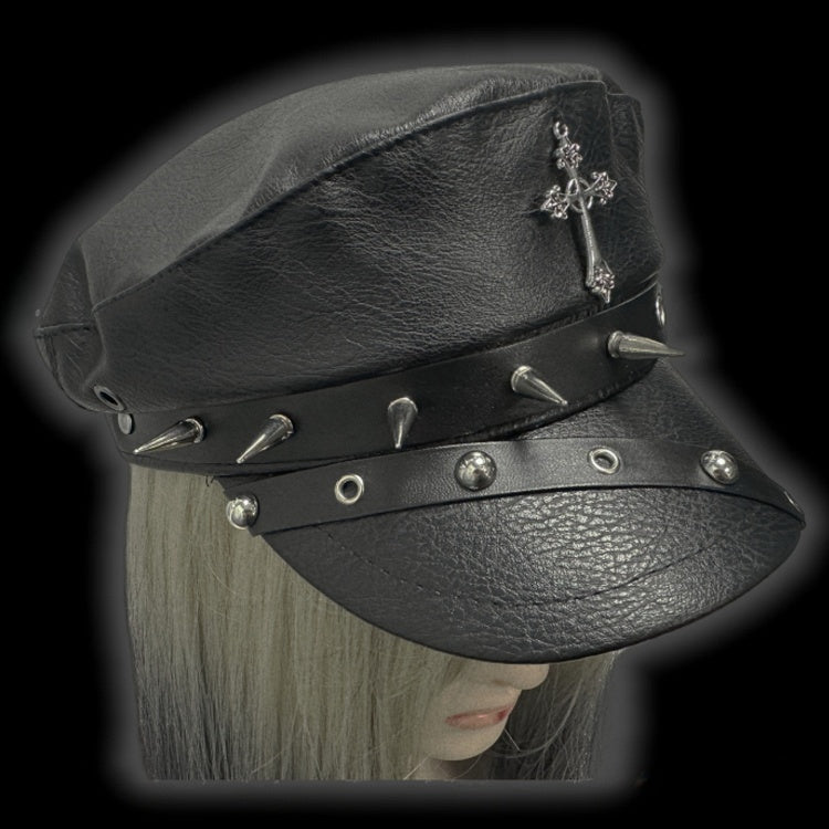 Y2K Schwarzes Kreuz Charm Schnallenriemen Nieten verziert Punk Baskenmütze