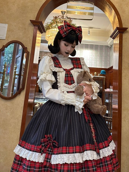 赤いチェック柄と黒いストライプ柄のドレス、取り外し可能な襟とネクタイ付きロリータジャンパースカート