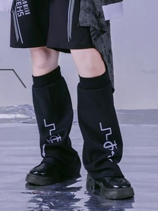 Warmers Leg Black Geometric Print