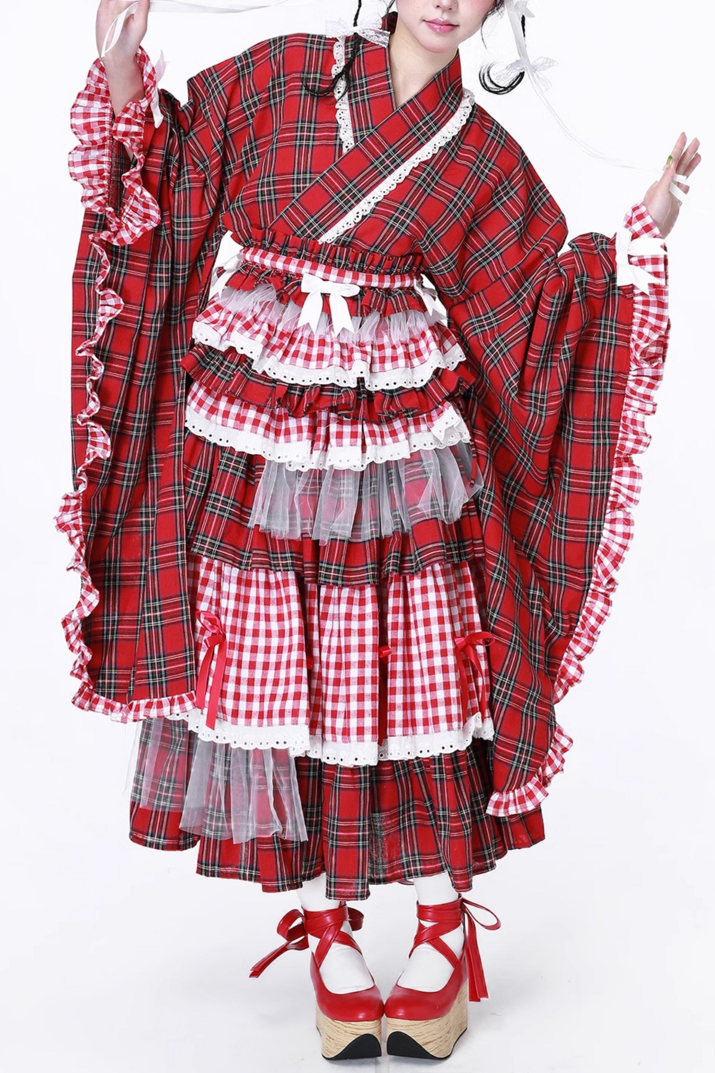 Schicker Kimono Rot Karierter Rock Retro