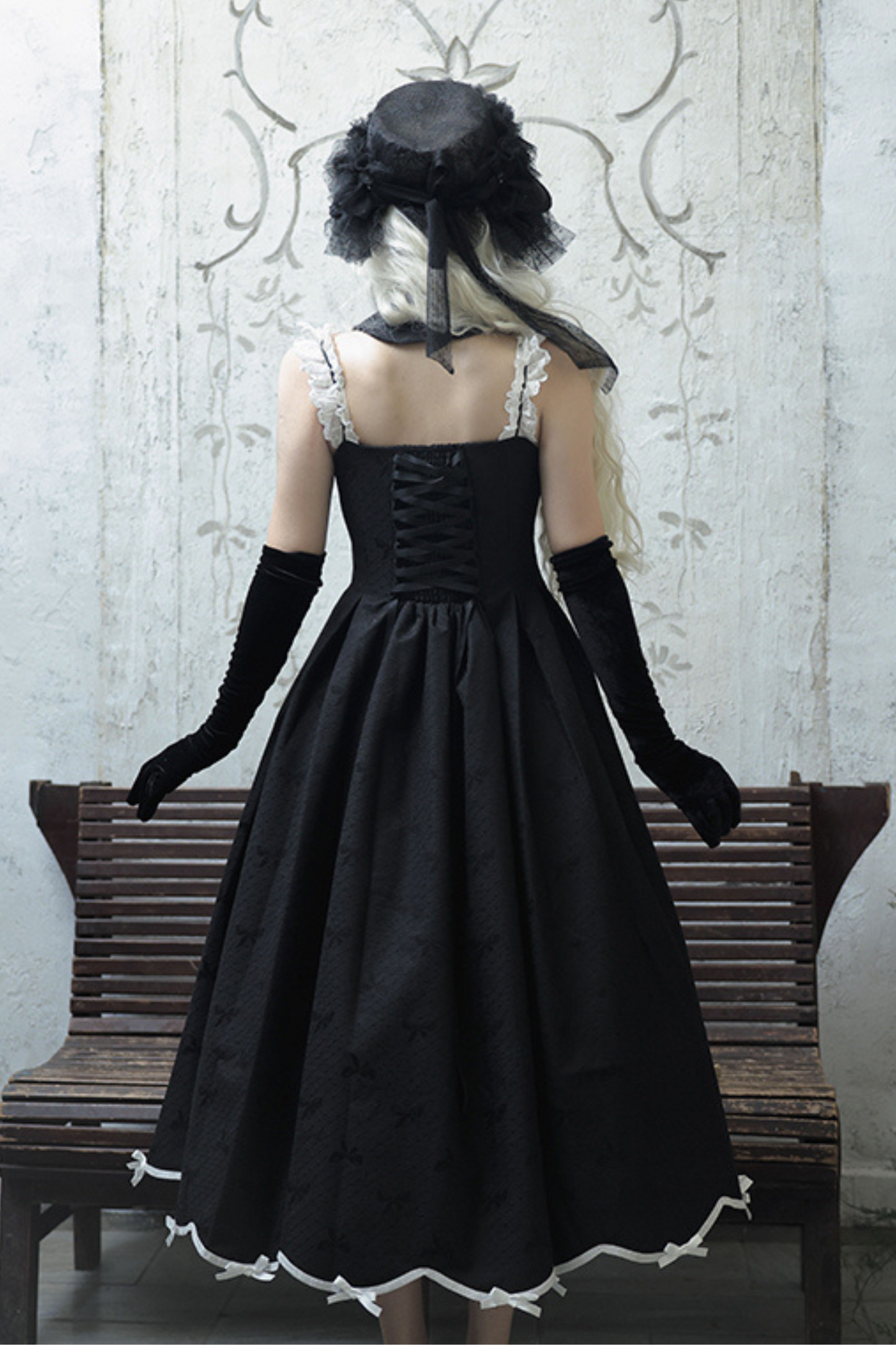 プリンセスブラックジャンパースカートロリータトップレディ+クロップドサイレント