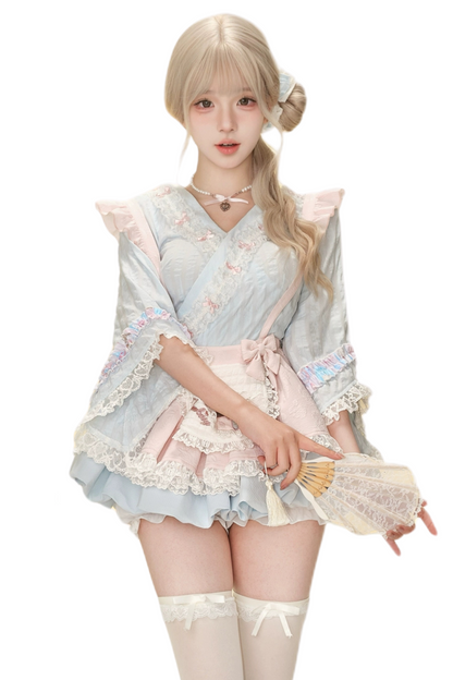 日本の桜とフロスティングのサスペンダーブルーのトップスとスカートスタイル