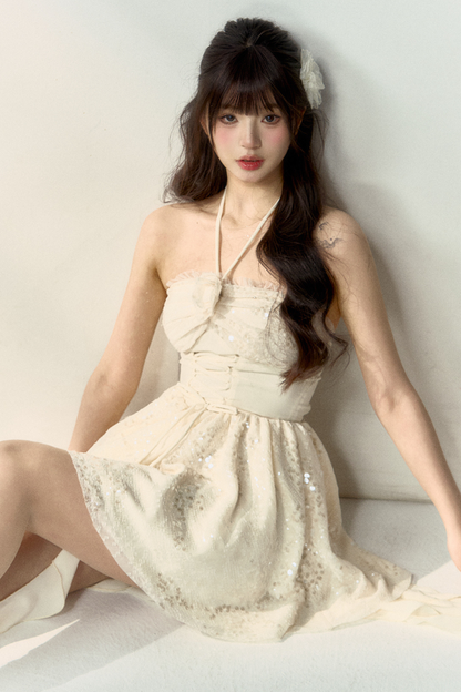 Neckholder-Bankettkleid mit sanftem Pailletten-Ausschnitt