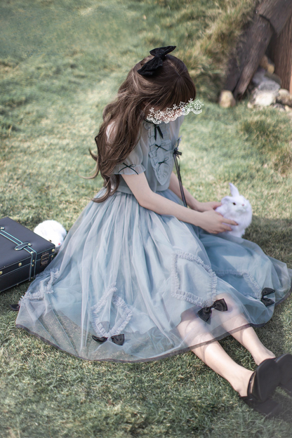 ブローチドレス ノスタルジックリボントップ + 旅するアリスアウター