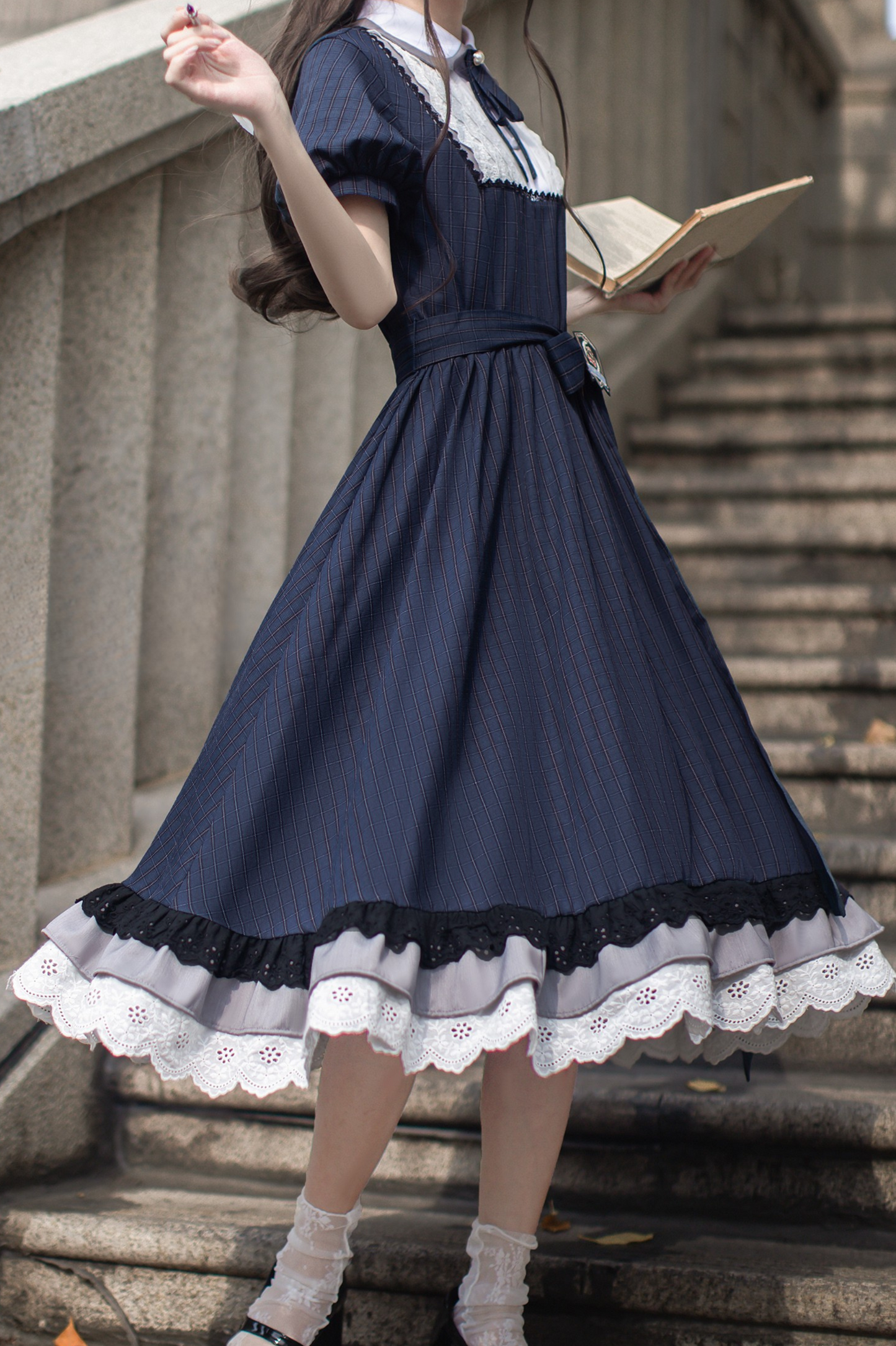 Kleid Marineblau Brosche Elegant Retro Blau + Band Schlank