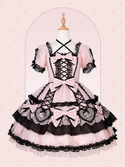 Stickerei Schwarze Akzente Hase und Kleid Lolita Herz Schleife Rosa Applikation Süß