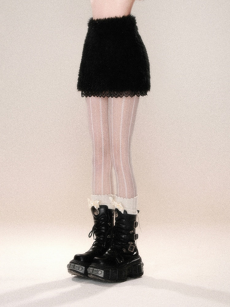 ホワイト/ブラックレーストリム厚手スカート