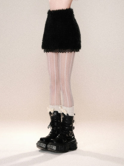 ホワイト/ブラックレーストリム厚手スカート