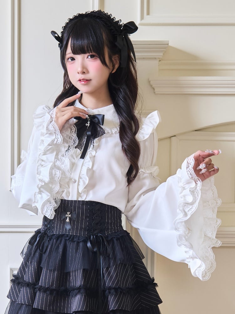 Jirai Kei Peter Collar Bowknot Sleeves Ruffled Lace Gothic Lolita Pan Trim White Blouse with Detachable Bell