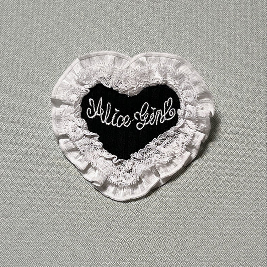 Rot / Schwarz / Rosa / Lila / Champagner Herzförmige Brosche