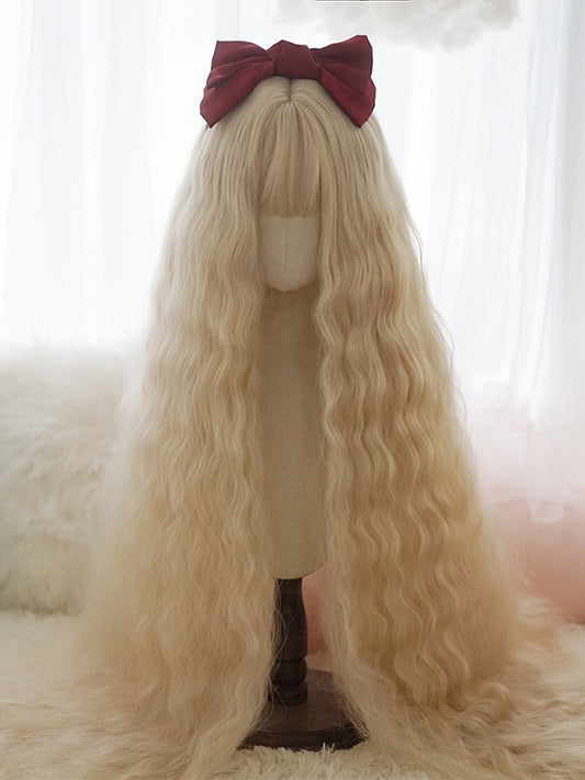 Hellblonde lange lockige Perücke mit vollem Pony