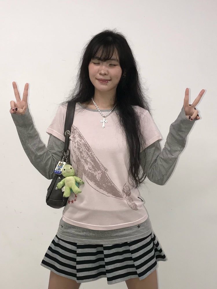 Top Pattern Grey Print Whale - Long Neck Two-piece Sleeve Pink Star Round