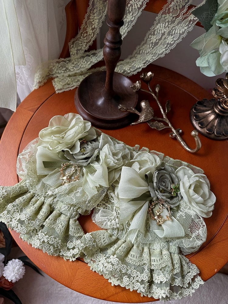 Green Lace Puff Sleeves - Nine Odes