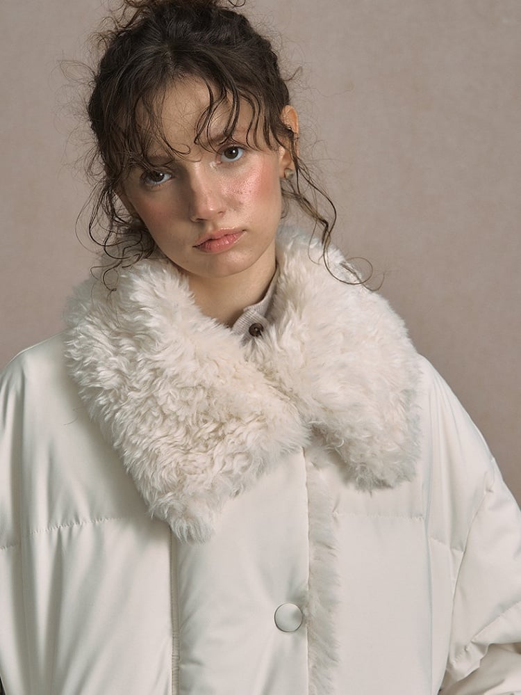 Beige/Brown Short Puffer Jacket with Faux Fur Trim and White Duck Down Filling