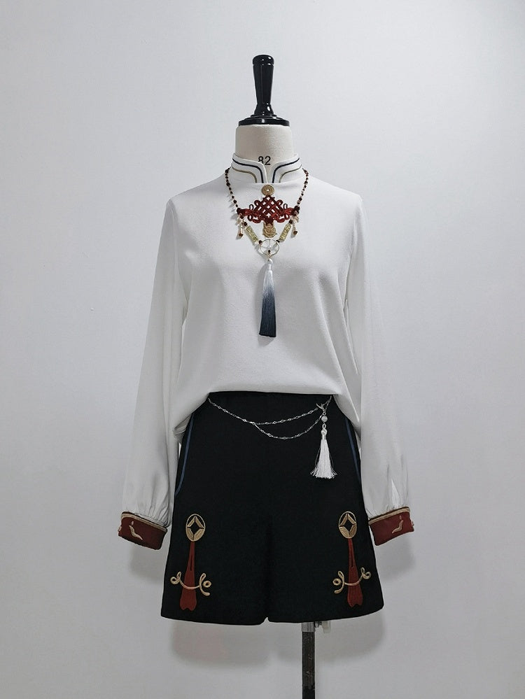 Schwarze Ouji Lolita-Shorts mit geradem Bein, Kette und Quaste
