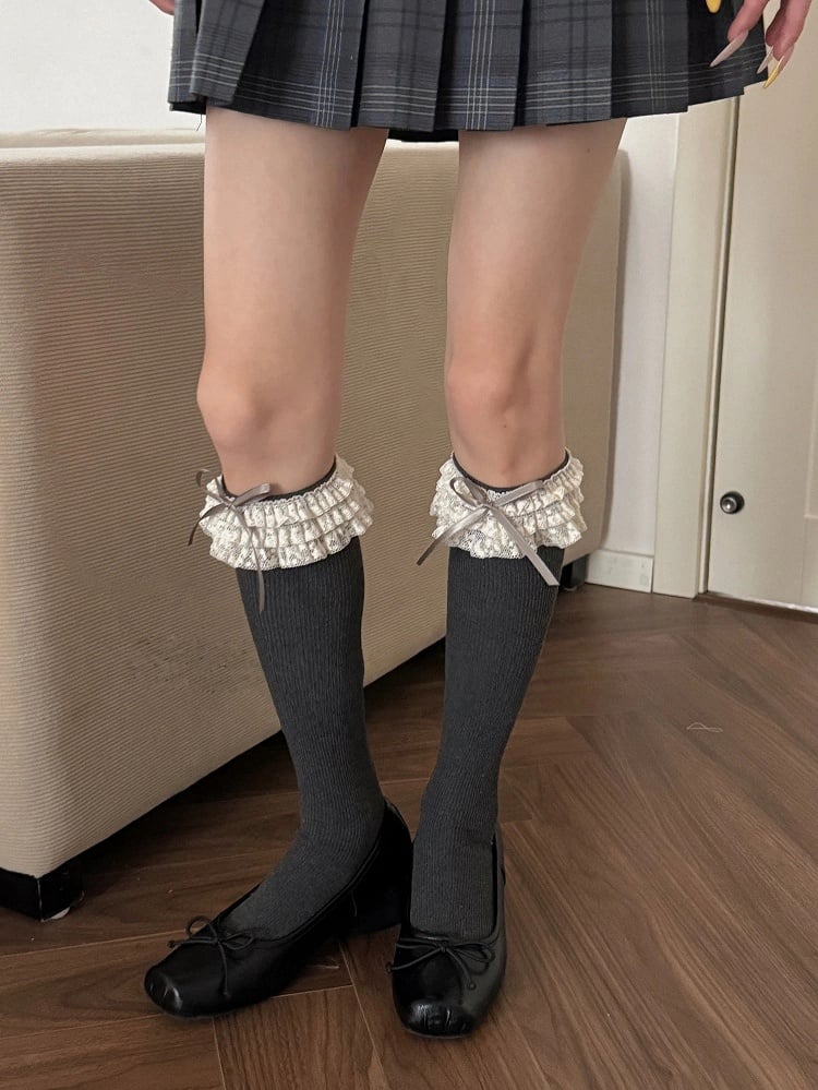 Stockings Bow Cuffs Ruffled with Ribbed Lace
