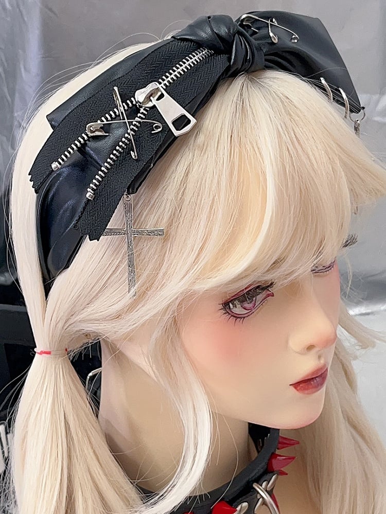 ジッパー 蝶結び パンクピン ブラックデザイン クロス装飾チャーム PU Y2K