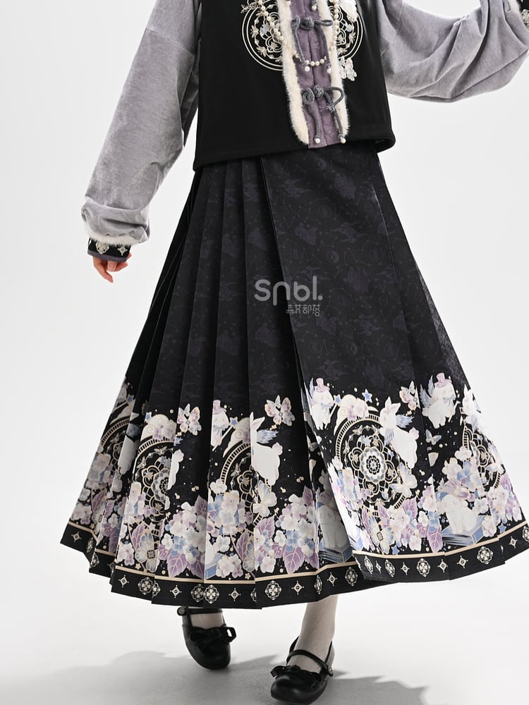 Black Moon Rabbit Cheongsam Style Pleated Midi Skirt