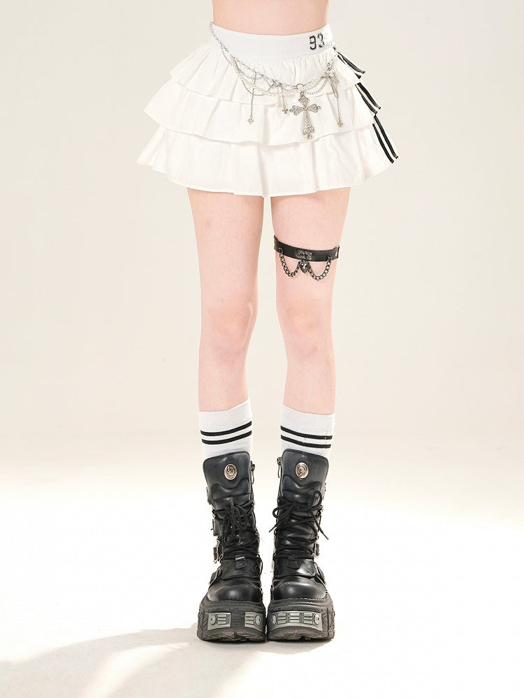 ホワイトのティアードスカート 裏地付き ブロケットコア