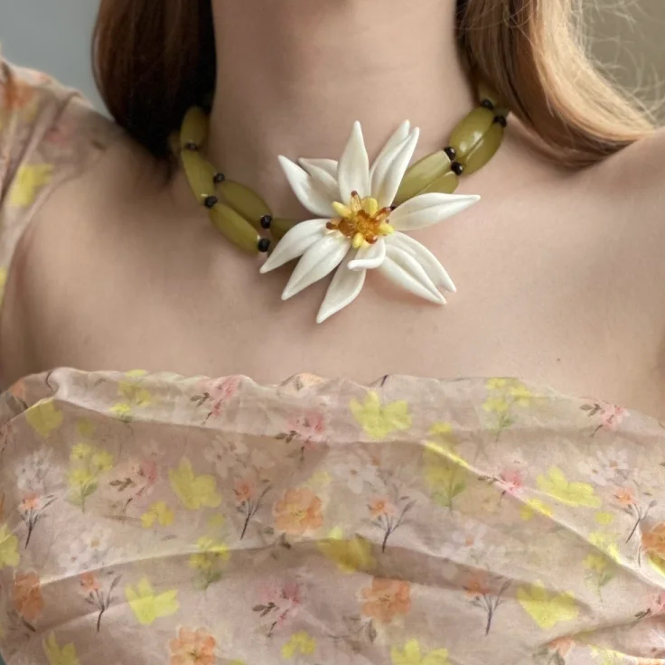 Beaded Design Necklace Y2K Floral