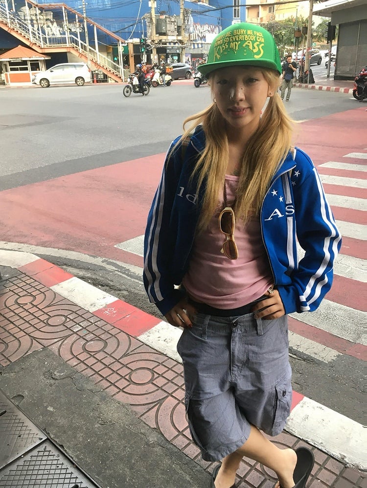 Neck Embroidery Lettering Stripe Jacket Zip Blue Mock with Trim