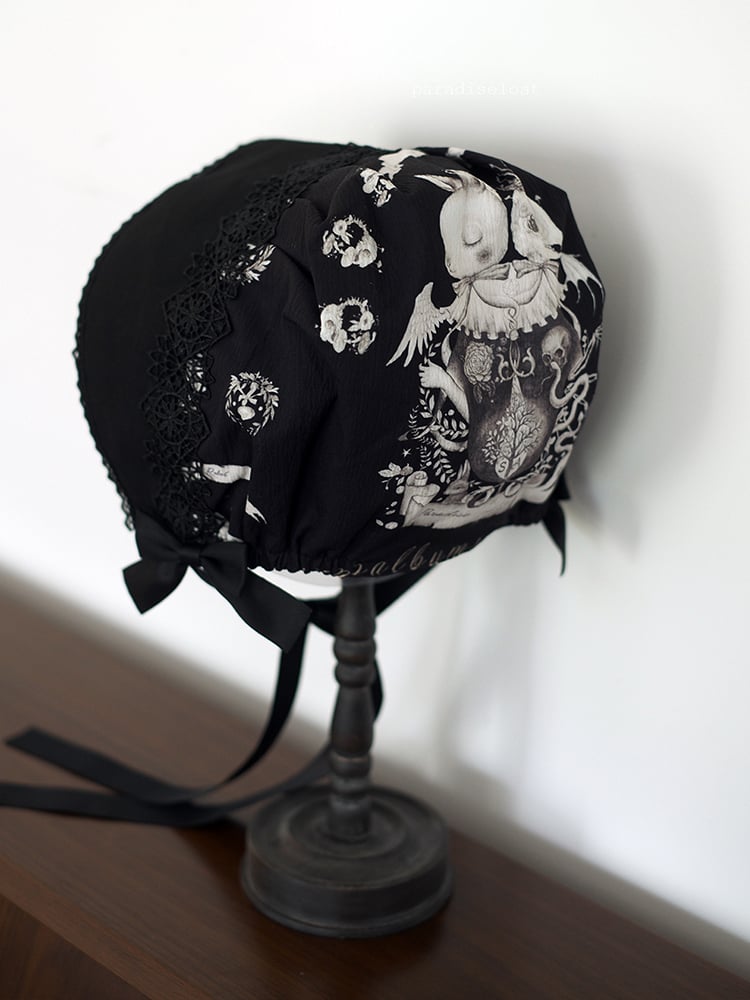 Bunny Bonnet Dark Lolita Print Schwarz