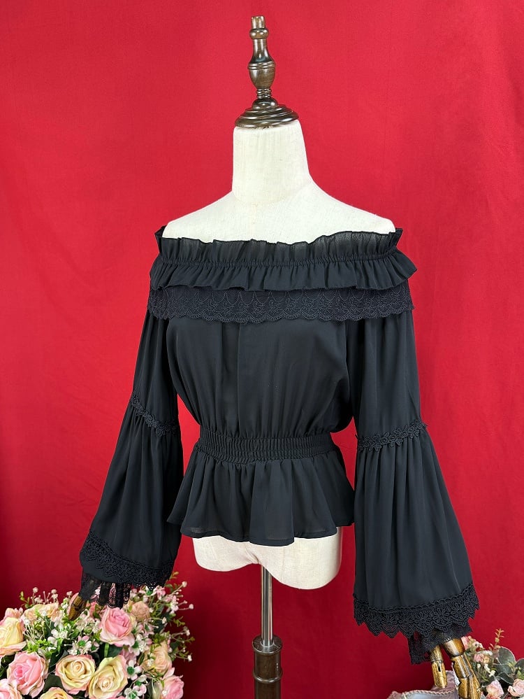 ブラックの伸縮性のあるネックラインのシフォンブラウス、スモック加工の伸縮性のあるウエスト