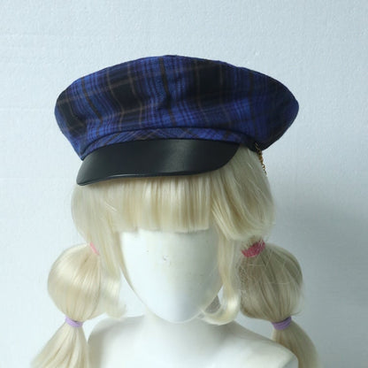 ダークブルー/レッド/グリーンのチェック柄ベレー帽