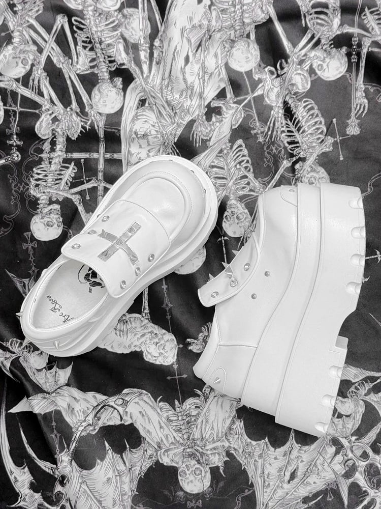 Studded Punk with Platform Details Shoes Cross Accents White