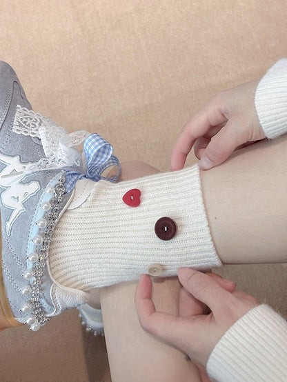 Milk White Sweet Button Decorated Calf Socks