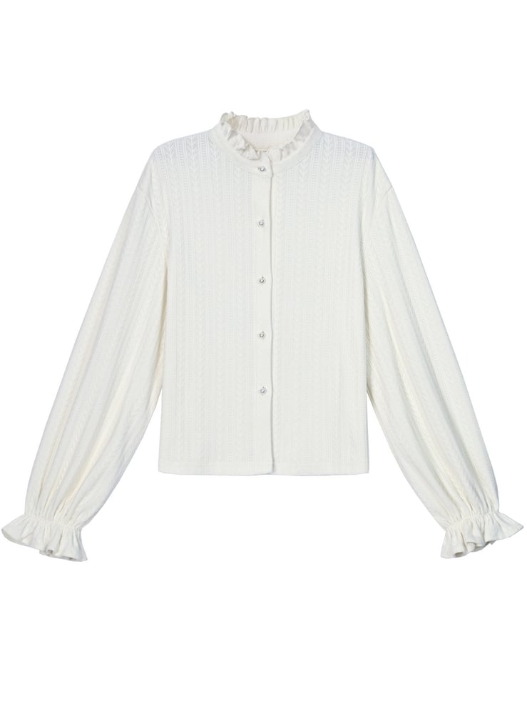 ホワイトのフリルネックラインブラウス
