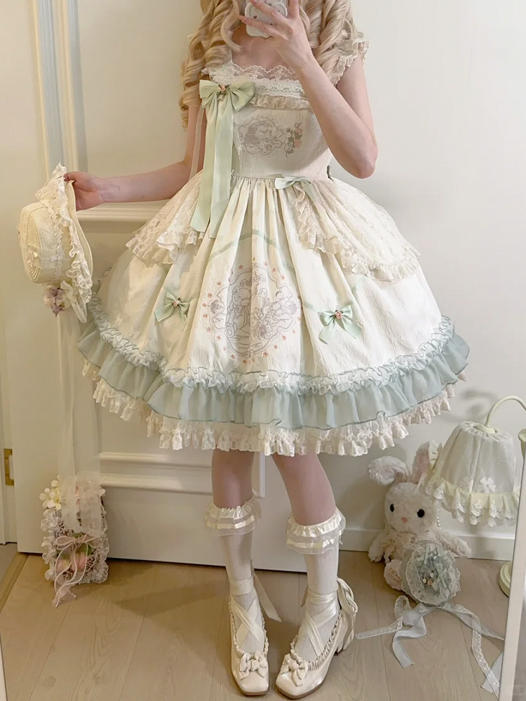花柄ウエストハイスカート テディ刺繍ジャンパー ロリータと布の蝶結び
