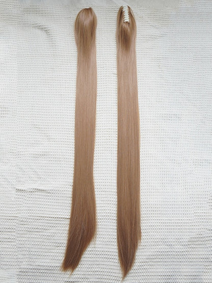 Blonde Bob-Kurzhaarperücke mit Pony und doppelten, geraden Pferdeschwanzklammern