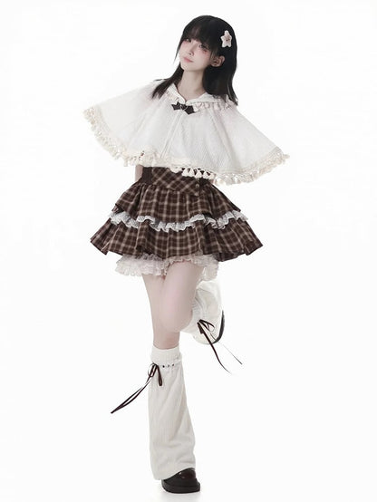 リボンのアクセント付きホワイトニットレッグウォーマー（ブラウン）