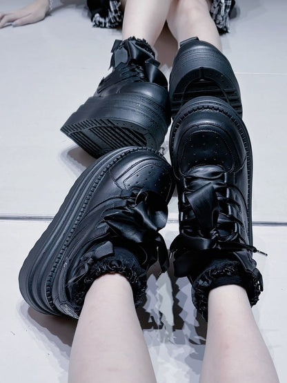 Black Lace-up Closure Jirai with Design Platforms Kei