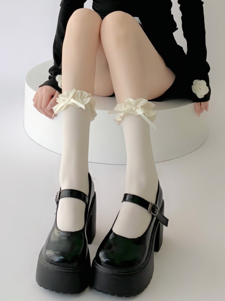 Ruffled Ankle Socks with Bowknot Details - Xi Shang Mei Shao