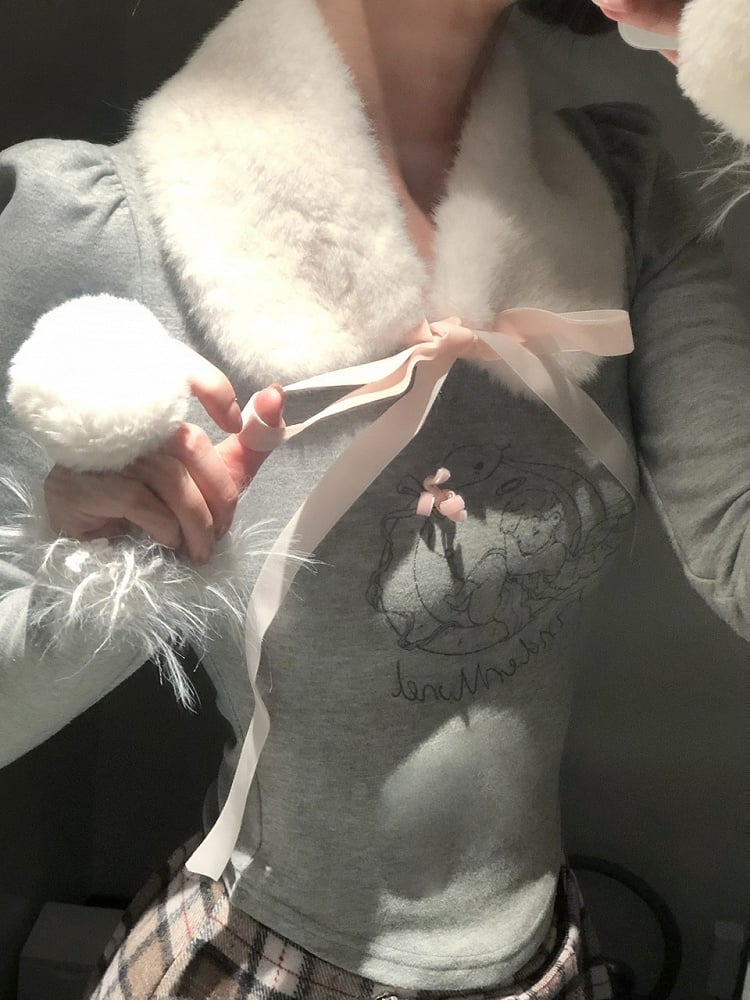 Print Long Sleeve Top Ring and with Gray Fuzzy Pom-Pom Trim Angel