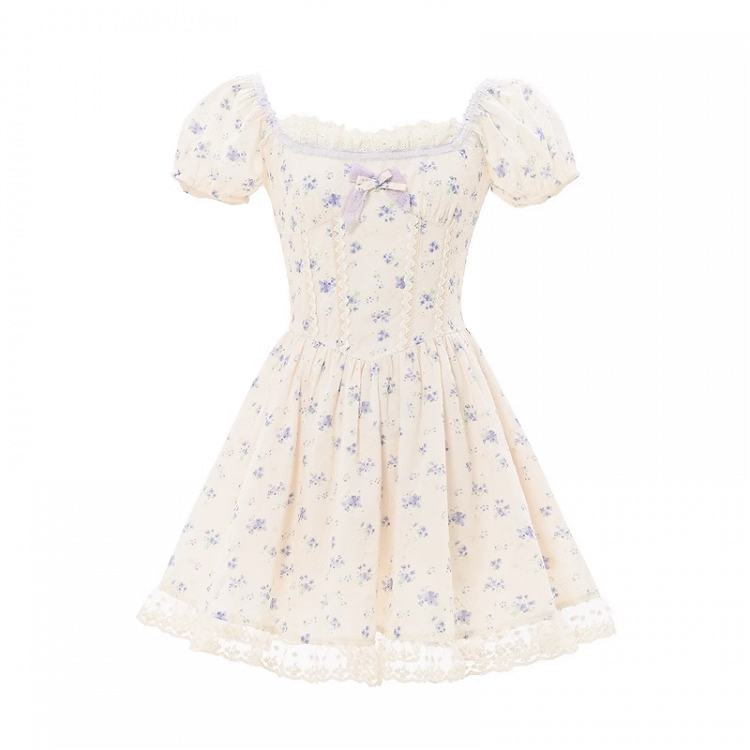 Mori Kei Blumenkleid Beige, quadratischer Ausschnitt und kurze Puffärmel