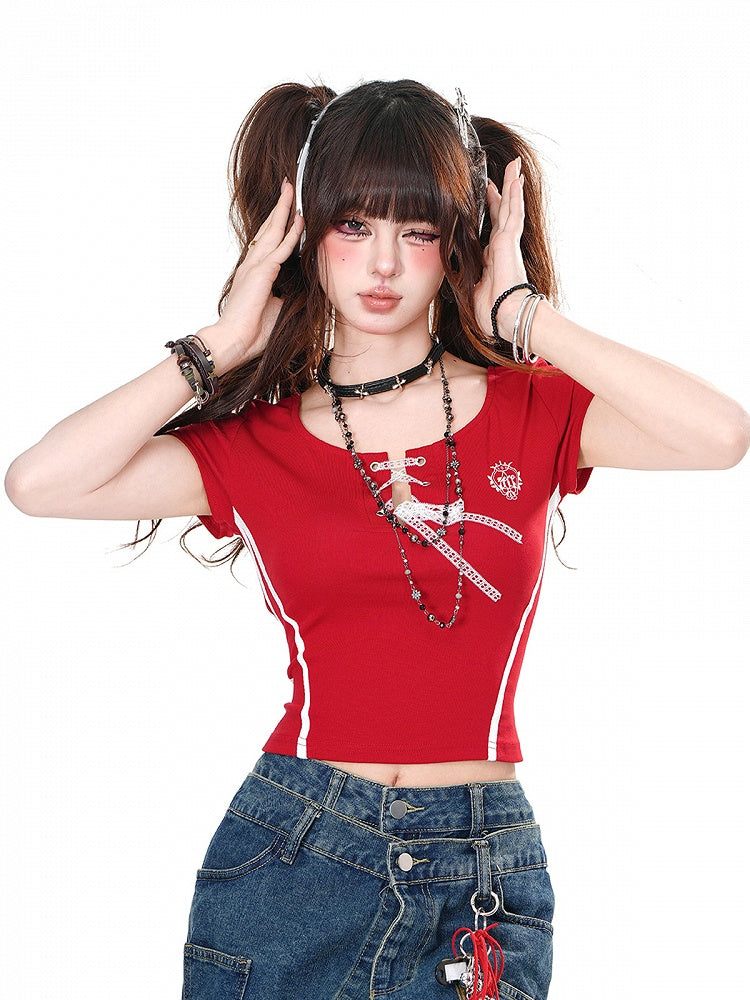 Red/Black Round Neck Glamorous T-shirt with Lace-up Detail at Front