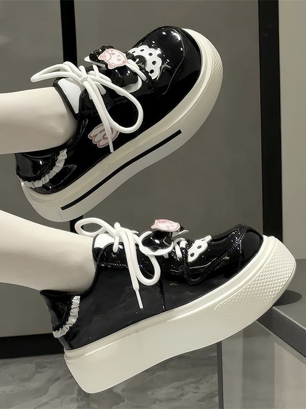 Cat Sneakers Sweet Black Appliques Wing with Lolita Round-Toe Platform