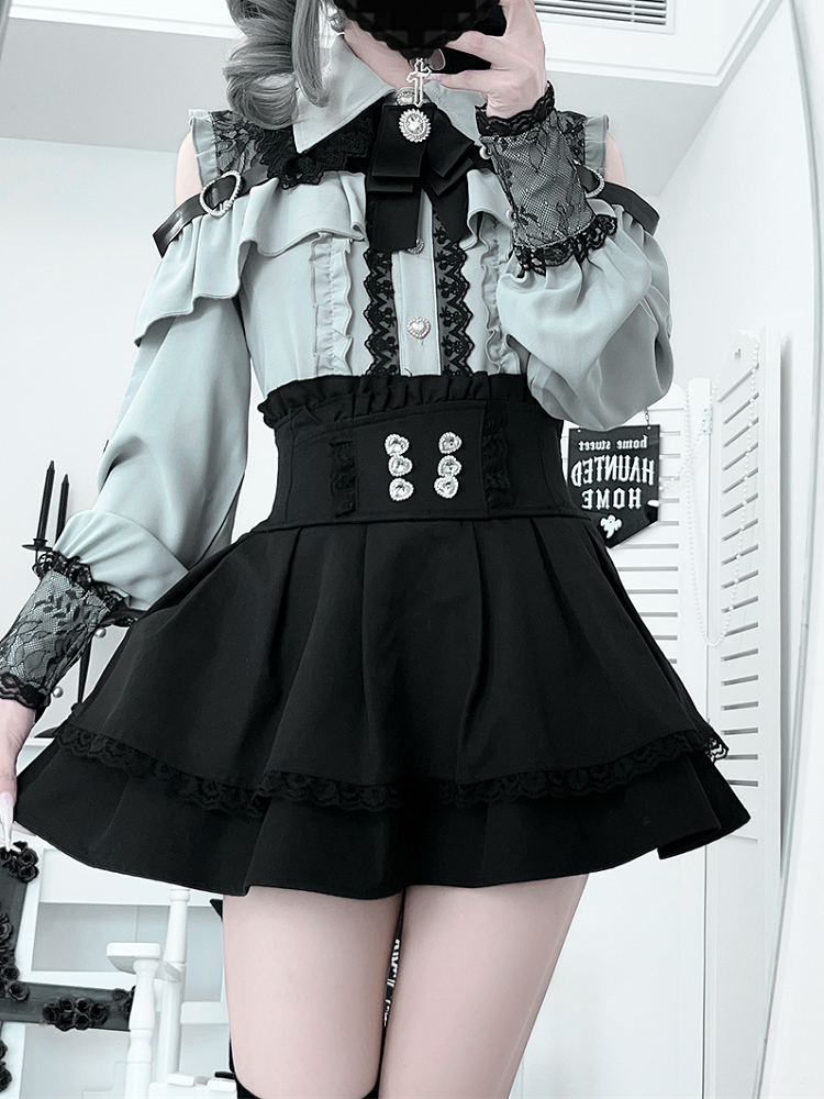 Detail Jirai Cutout in Style | Dusty Kei Blouse Green