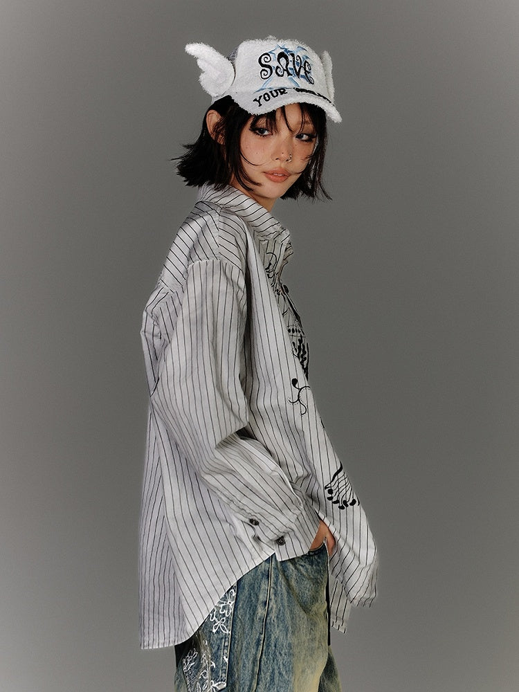 Silhouette Oversized Black  White Stripes Distressed Graffiti Shirt