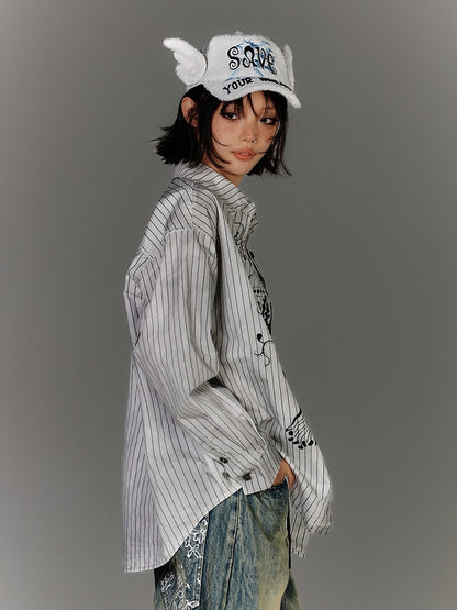 Silhouette Oversized Black  White Stripes Distressed Graffiti Shirt