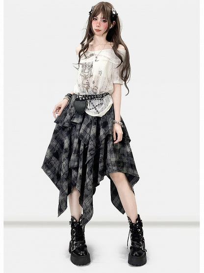 Y2K Girl Cutout And White Detail Cartoon Cat Design