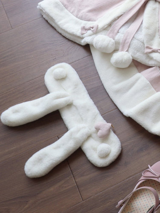 ホワイトのスイートなぬいぐるみウサギの耳のヘアバンド