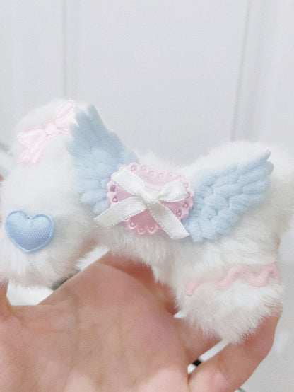 ふわふわの骨型ヘアクリップ