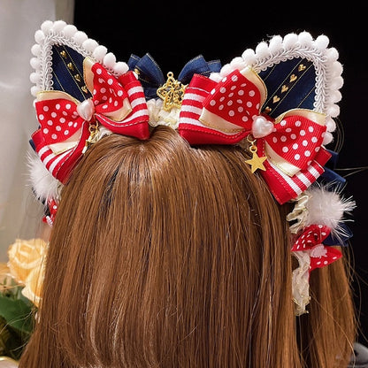 チャーム KC 猫のディテール 耳 蝶結び 星 赤青トリム レース